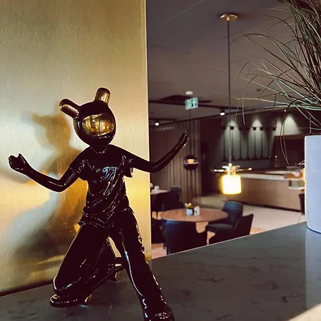 Quality Panorama Hotel 4*