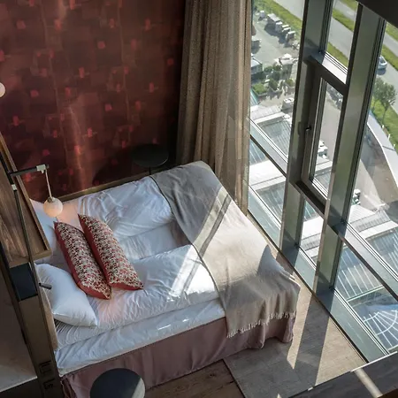 Quality Panorama Hotel 4*